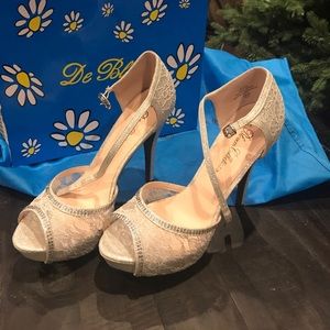 De Blossom formal wedding silver diamond heels 8.5